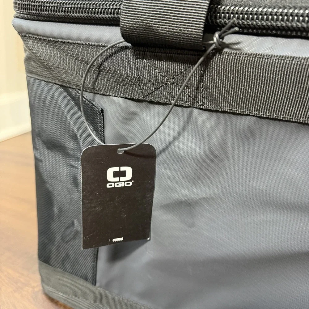 NWT OGIO Gear Mega Cube Zip-Top Gear Bag Tote w/ Handle - Black